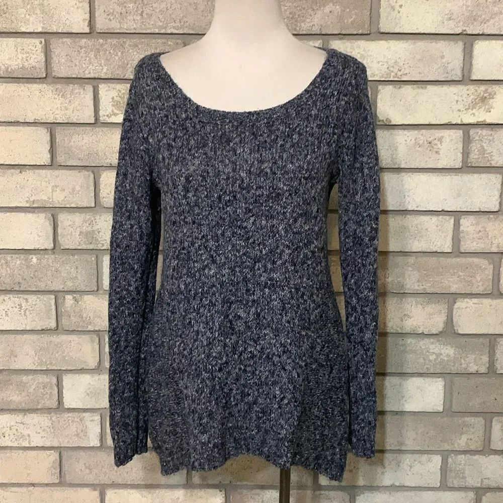 3for$20 sweater. M